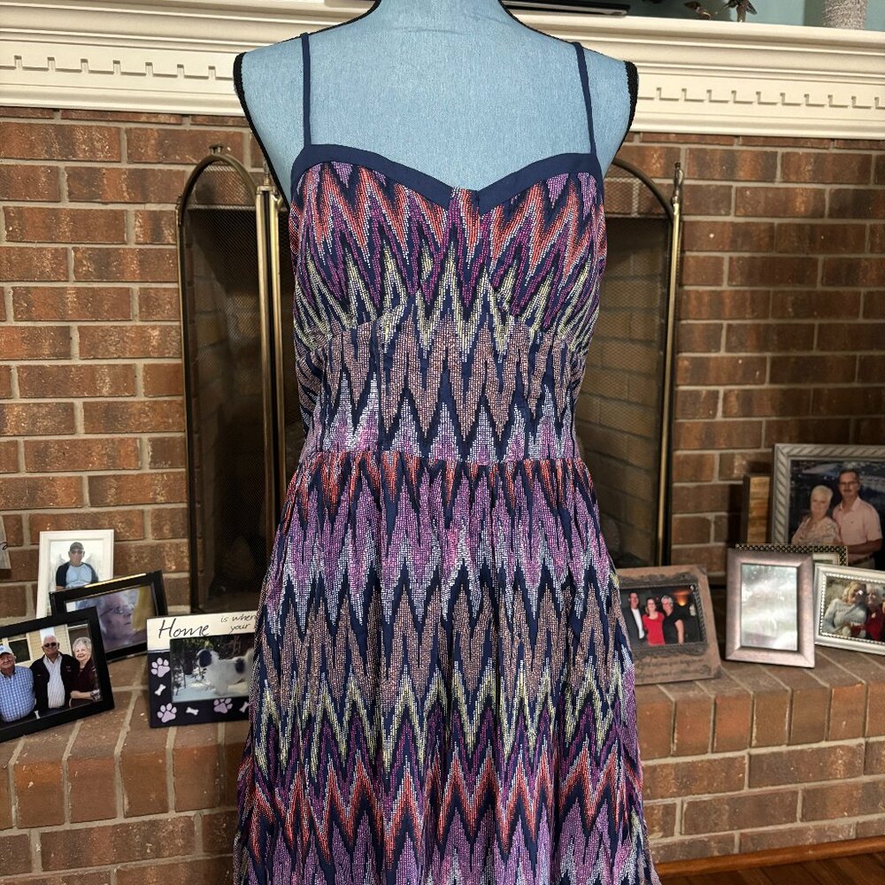 RED CAMEL JUNIOR'S DRESS SIZE LARGE COLORFUL CHEVRON PRINT SPAGHETTI STRAPS SHOR
